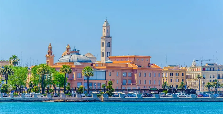 Bari, İtalya Gemi Turu